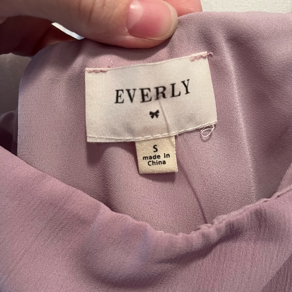 Everly - Ruffle Midi Dress - Picture 3 of 4